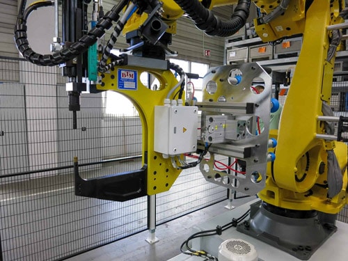 clincher robot pliers